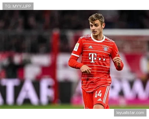 SPORT1战术板：解析斯图加特高位逼抢的三大弱点